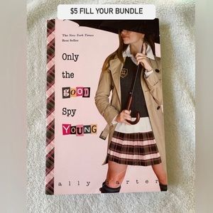 Only the Good Spy Young by Ally Carter Paperback